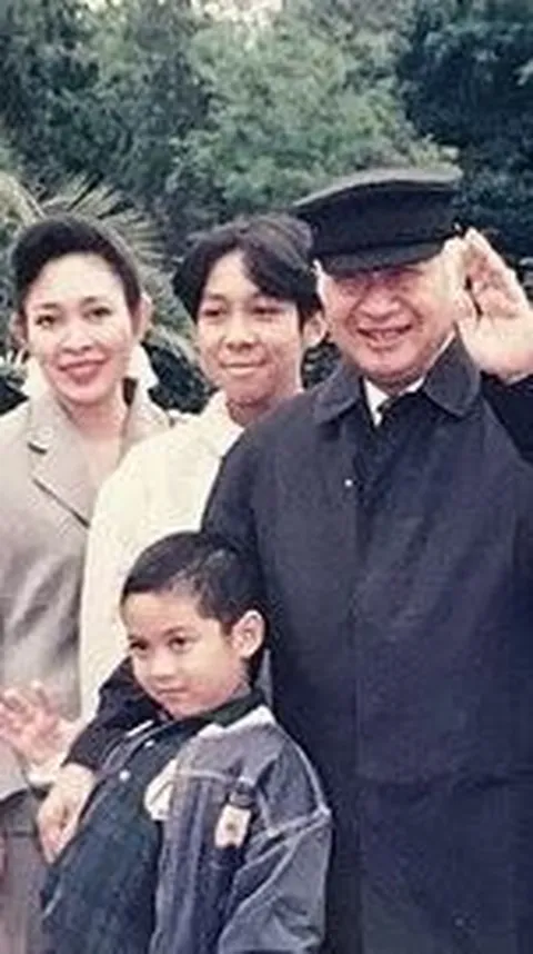 Momen Lawas Presiden Soeharto di Jerman, Sosok Didit Anak Prabowo-Titiek dengan Rambut Tebal Belah Tengah Jadi Sorotan
