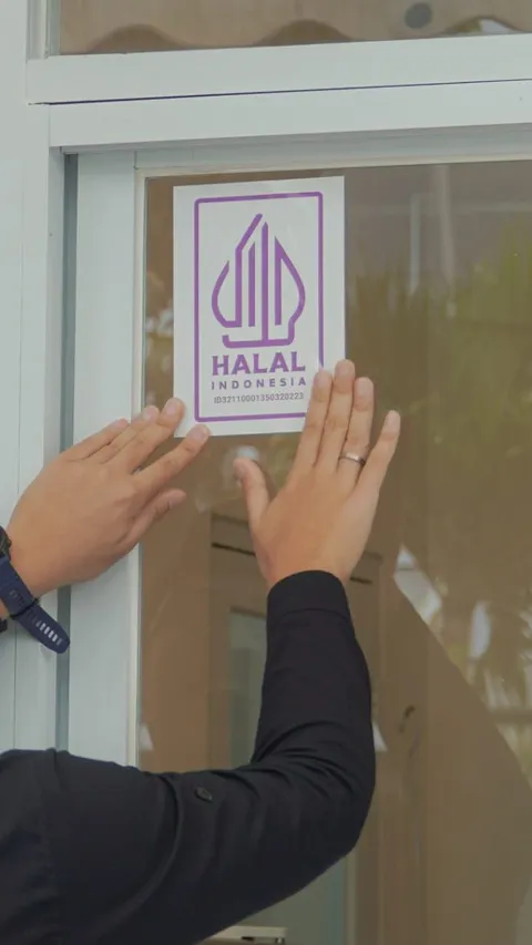 Pelaku Usaha Kaget Pemerintah Tiba-Tiba Wajibkan PKL-UMKM Kantongi Sertifikat Halal
