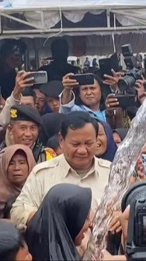 Istana Jelaskan Alasan Jokowi Tak Pilih Prabowo Jadi Plt Menko Polhukam