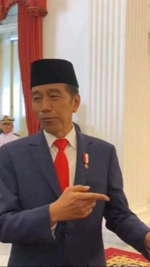 VIDEO: Jokowi Sampai Balik Badan, Pegang dan Tunjuk AHY Usai Dilantik Jadi Menteri