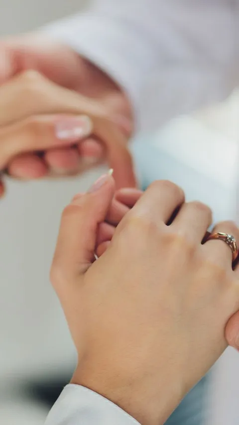 Doa Pernikahan Latin dan Artinya untuk Pengantin, Bawa Berkah di Momen Spesial