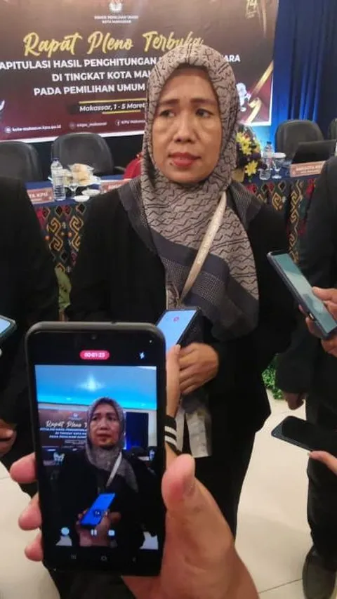 Heboh Video KPPS Diduga Rusak Surat Suara Pakai Kuku, Ini Penjelasan KPU Makassar