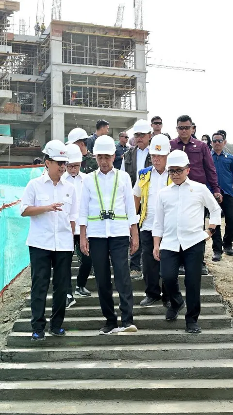 Jokowi Targetkan Smelter Freeport Beroperasi 2024, Buka Perekrutan 20 Ribu Anak Muda Indonesia