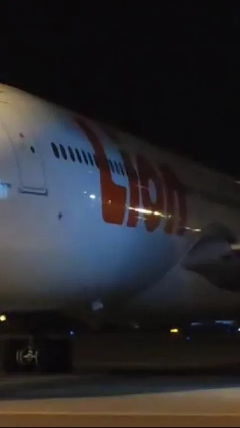 Lion Air Bawa Jemaah Umrah Tiba-Tiba Mendarat di Kualanamu, Ini Penyebabnya
