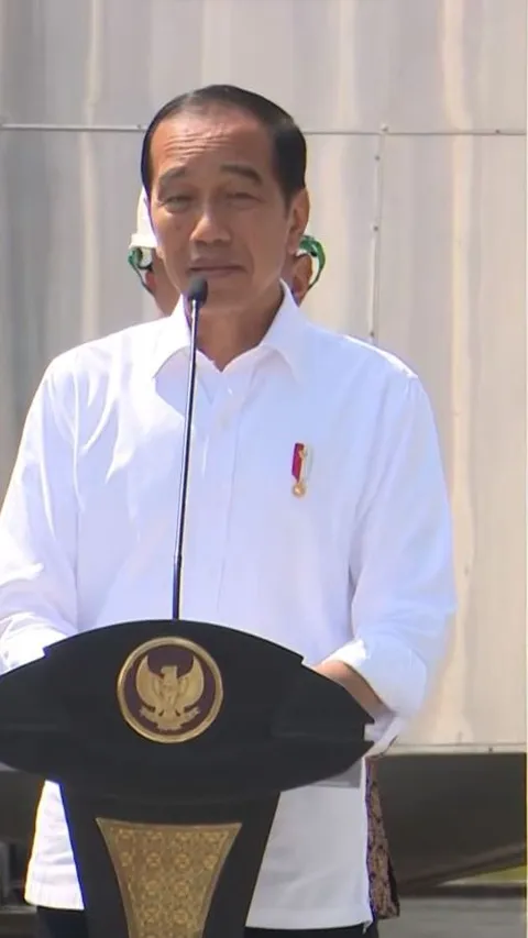 VIDEO: Jokowi Beraksi Jadi Resepsionis RS, Pasien Cantik Bikin Salfok