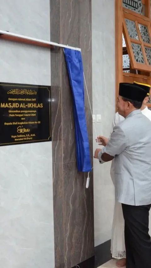 Setelah 40 Tahun Lebih, Keinginan Ayah Bangun Masjid Diwujudkan Anaknya Pensiunan Jenderal AU
