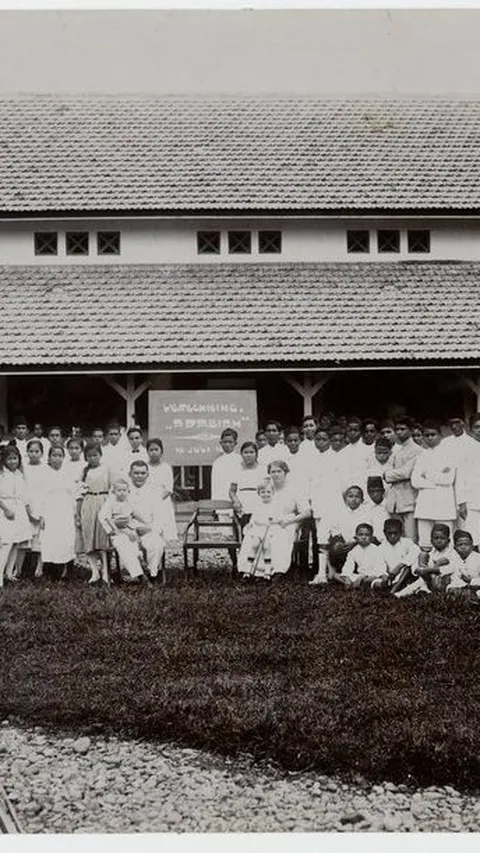 Madrasah Adabiah Minangkabau, Sekolah Islam Pertama di Indonesia Sejak Tahun 1909