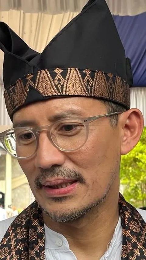 Momen Sandiaga & Menkes Lari Lintasi Rumah Prabowo: Sore, Presiden Terpilih!