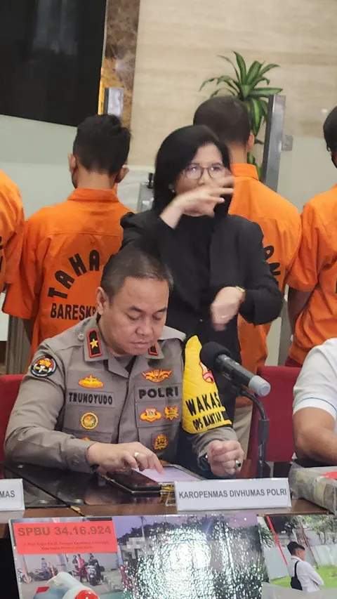 Jual BBM Oplosan, Polisi Ciduk 5 Tersangka Pengelola SPBU di Tangerang dan Depok