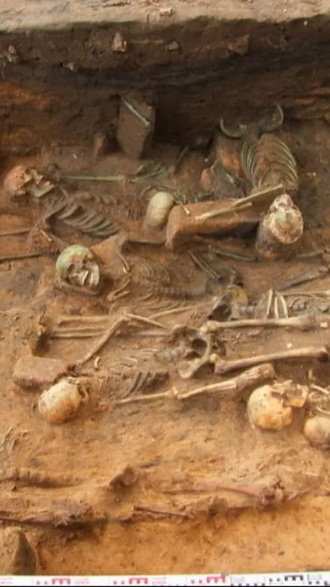 Arkeolog Temukan Kuburan Massal Terbesar di Eropa, Berisi 1.000 Kerangka Korban Wabah Mematikan