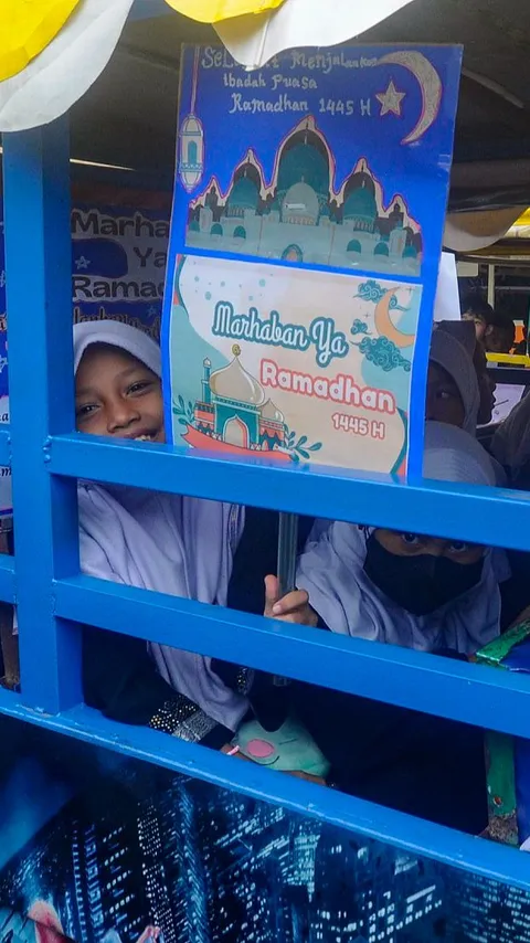 FOTO: Keceriaan Anak-Anak Ikuti Pawai Tarhib Ramadan