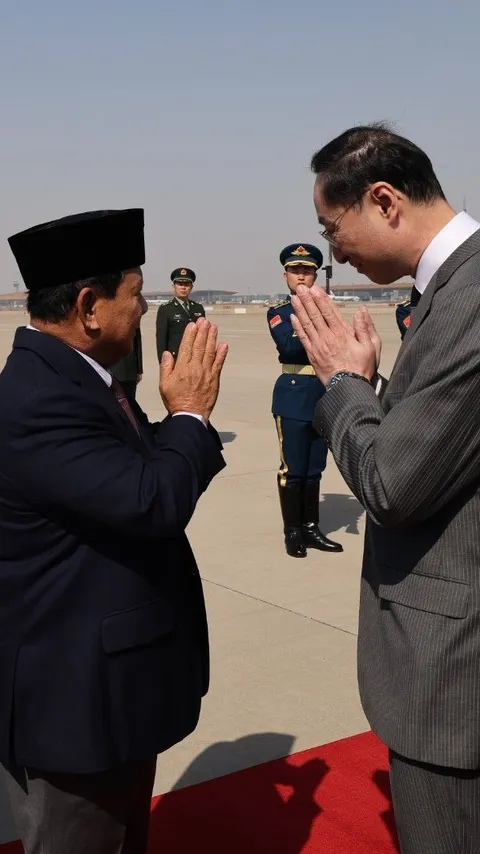 Menhan Prabowo Tiba di China, Disambut Hangat Sejumlah Pejabat Tinggi