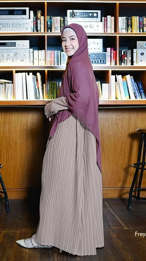 Deretan Artis yang Punya Bisnis Pakaian Muslim, Ada yang Sudah Punya Brand Terkenal