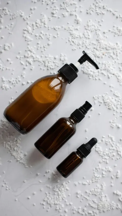 Apa Perbedaan dari Body Wash, Body Soap, dan Shower Gel?