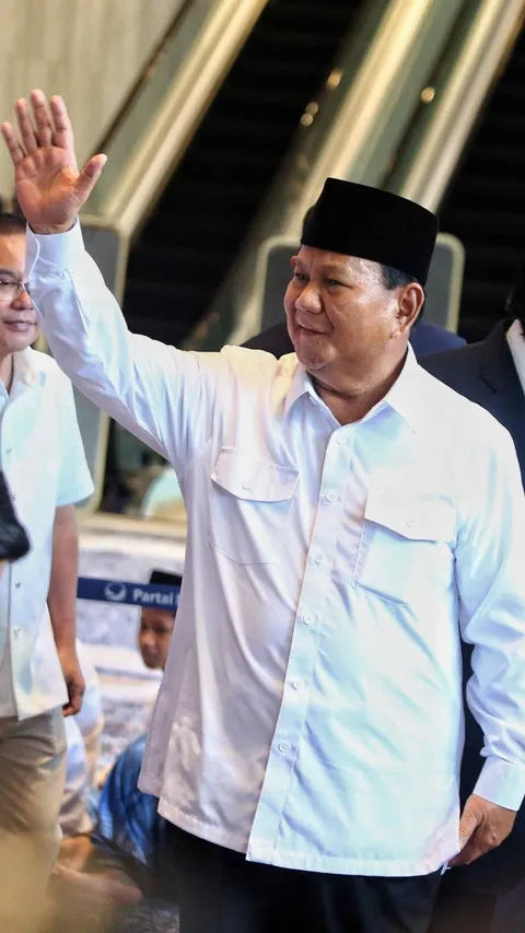 Senyum Semringah Prabowo Subianto Setelah Menang Sengketa Pilpres di MK