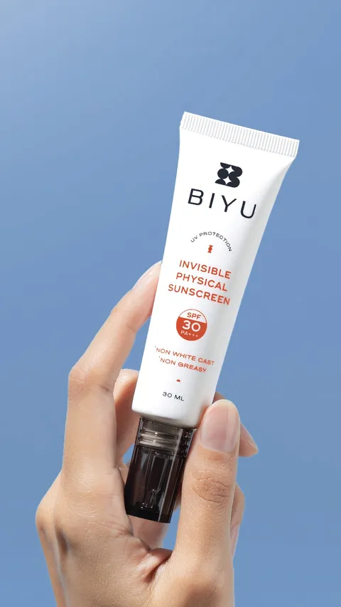 10 Rekomendasi Sunscreen Murah Terbaik untuk Kulit Edisi Terbaru 2024