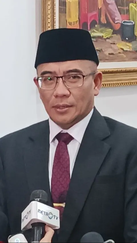 VIDEO: Wajah Kesal Ketua KPU Mic Mati Berkali-kali Depan Prabowo saat Tetapkan Presiden Terpilih