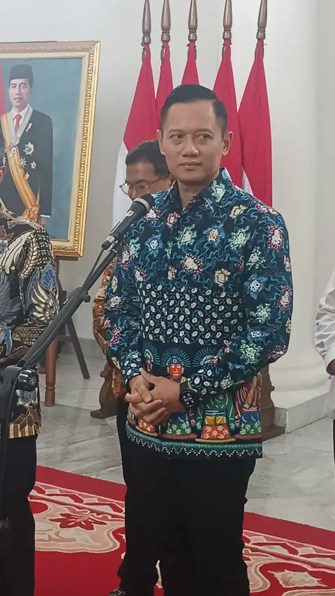 VIDEO: AHY Lapor Jokowi Ajak Polisi 