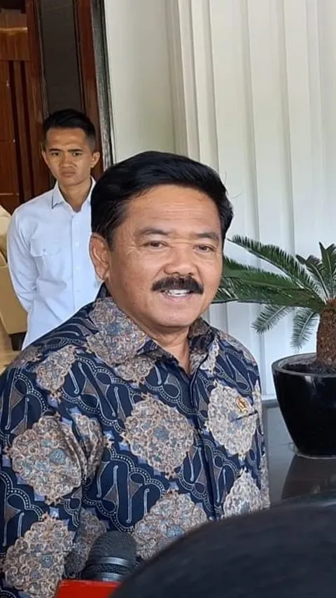 Penjelasan Menko Polhukam soal POM TNI Jaga Gedung Kejagung