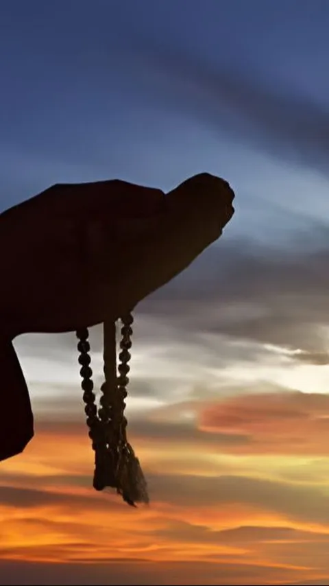 Bacaan Doa Qunut Bahasa Indonesia, Lengkap Beserta Artinya