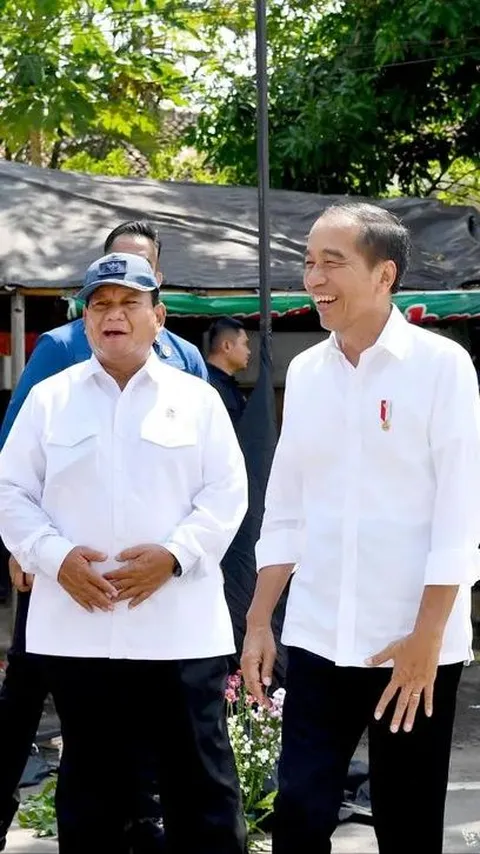 VIDEO: Jokowi Bisiki Presiden Terpilih Prabowo "Rp 13 Triliun Bukan Uang yang Besar"
