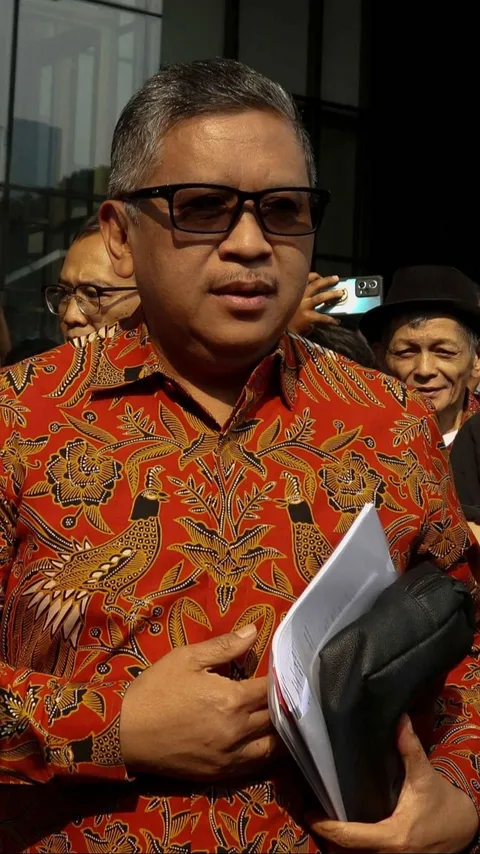 VIDEO: Hasto PDIP Geregetan HP Miliknya Dipegang Asisten Disita KPK, Sempat Debat Sengit