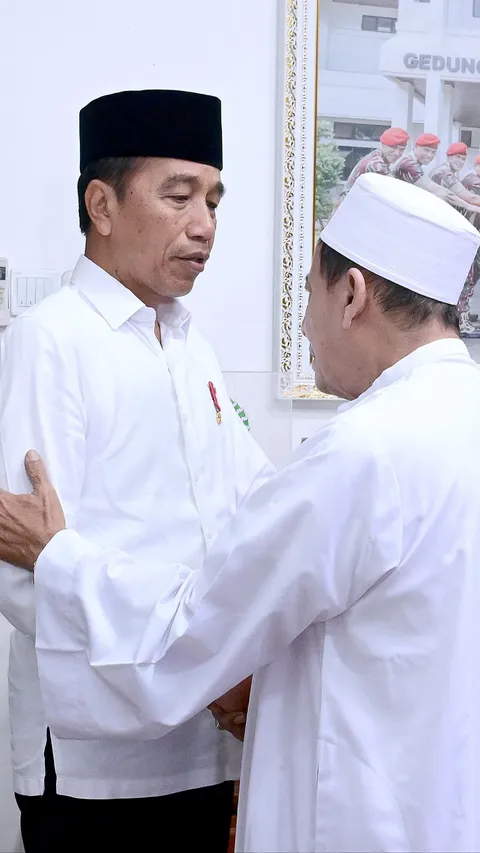 Habib Luthfi Temui Jokowi di Istana, Bahas Politik?