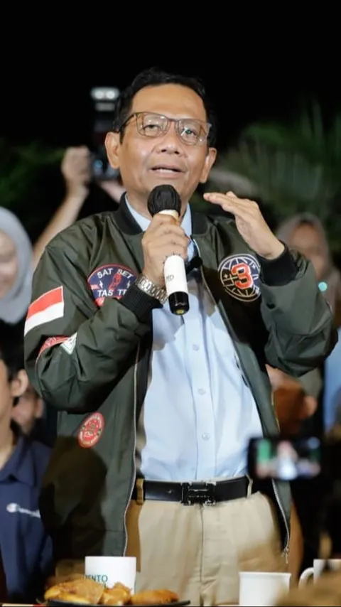 VIDEO: Mahfud Bongkar Indonesia Darurat Mafia "Gila, Saya Ada Catatannya!"