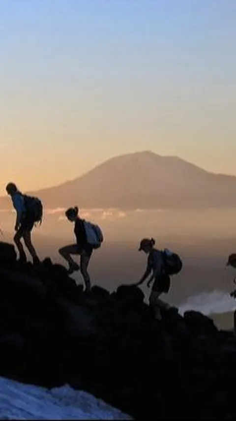 Pendakian Gunung Arjuno Dibuka Lagi Setelah Setahun Ditutup, Dibatasi 400 Pendaki