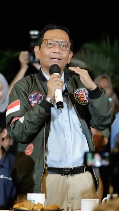 VIDEO: Keras! Mahfud Blak-blakan Fakta Tata Negara Indonesia, Dinasti Boleh Asal....
