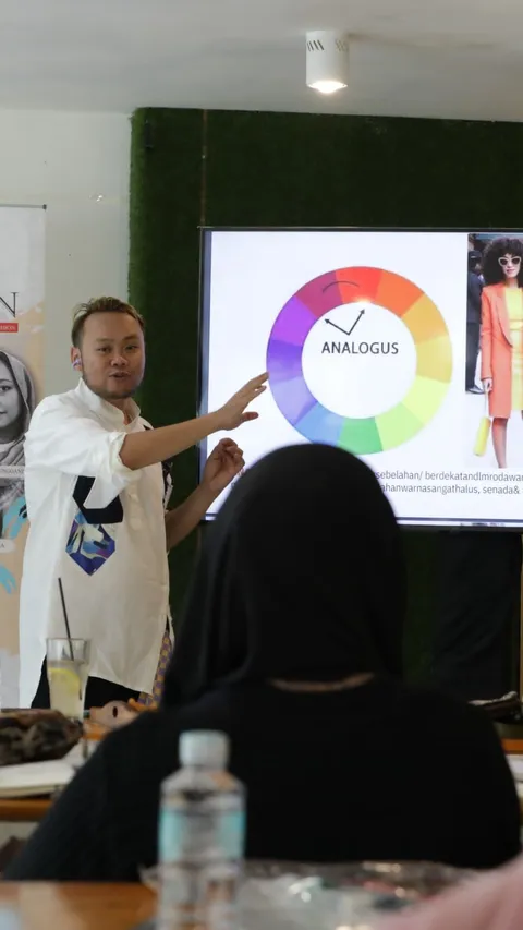 Perkenalkan Budaya Aceh, AMANAH Fasilitasi Anak Muda Melalui Dunia Fashion