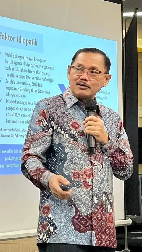 Profil Prof Budi Santoso, Dekan Unair yang Diduga Dicopot Akibat Menolak Program Dokter Asing