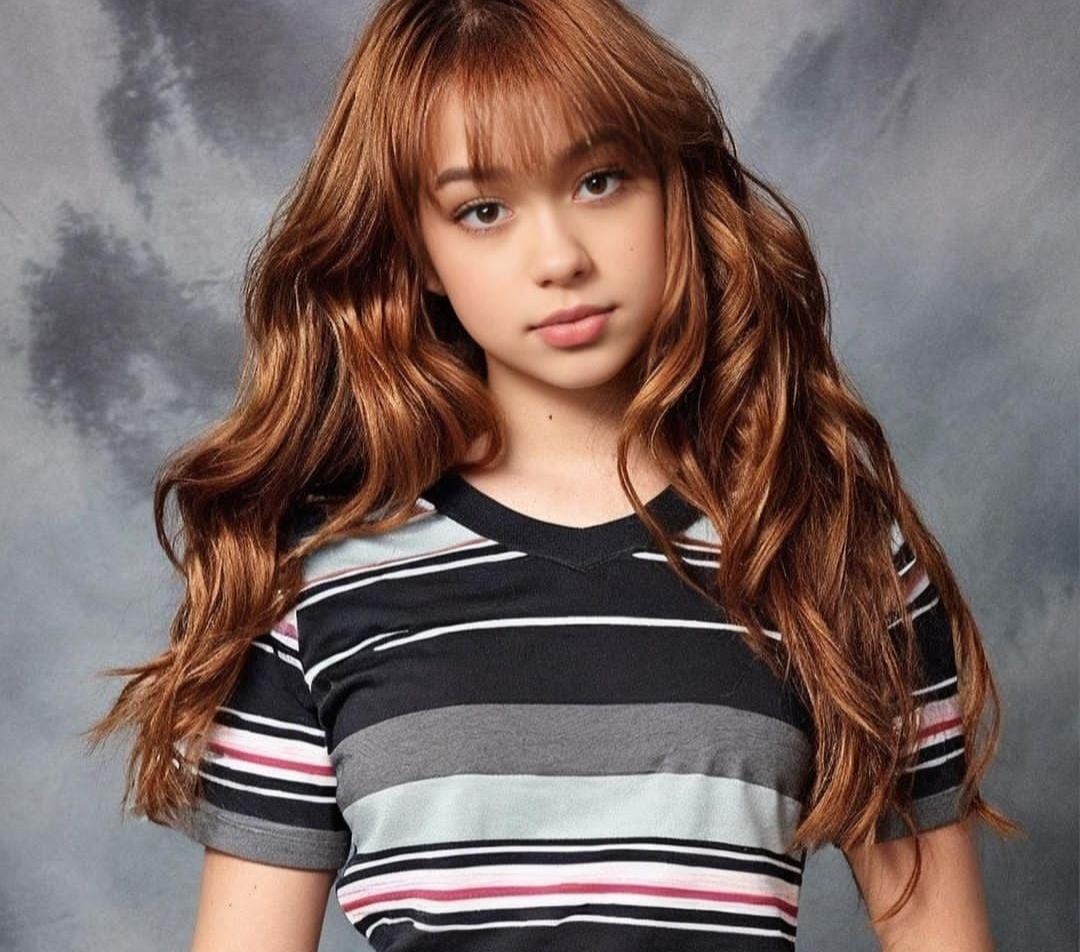 Dipuji Secantik Boneka Barbie, Potret Rebecca Klopper Dalam AI Yearbook Jadi Sorotan