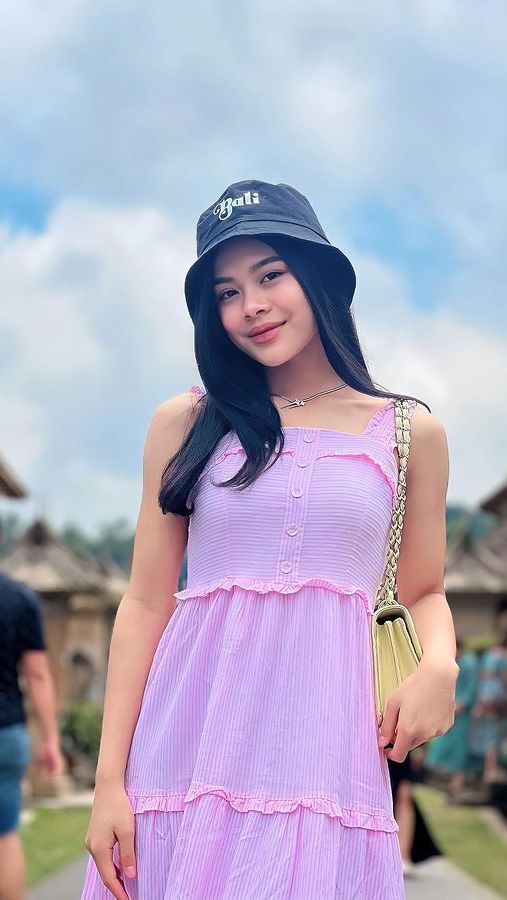 Miliki Suara Emas dan Sama-sama dari Cianjur, Melly Lee Suka Dibanding-bandingkan Mirip Lesti Kejora