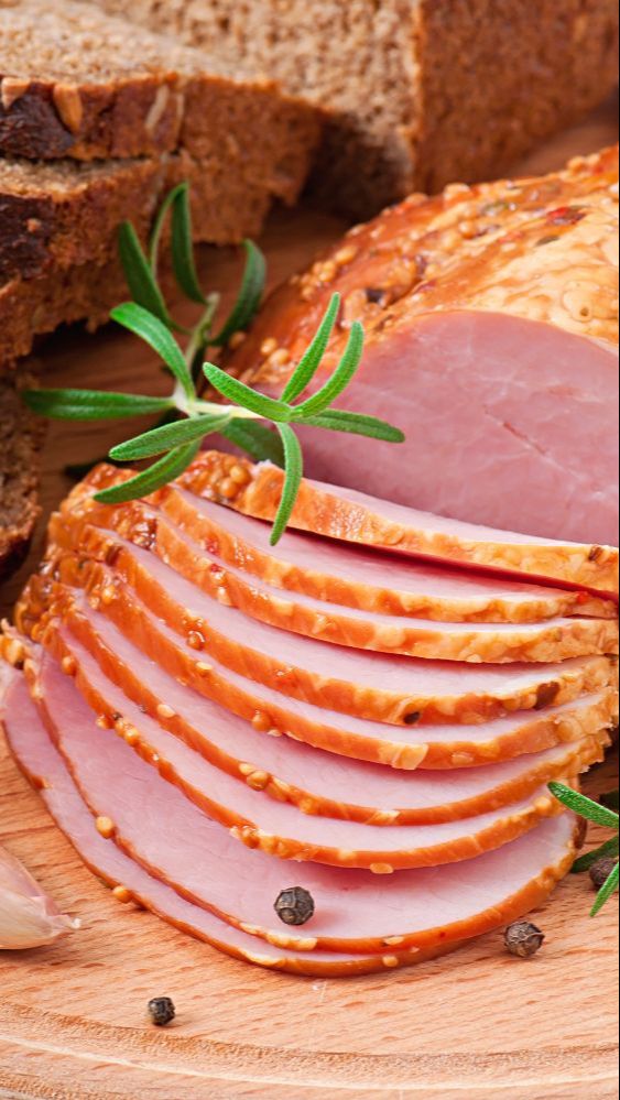 How To Cook A Ham In The Oven: Easy Recipe And Tips For Beginners