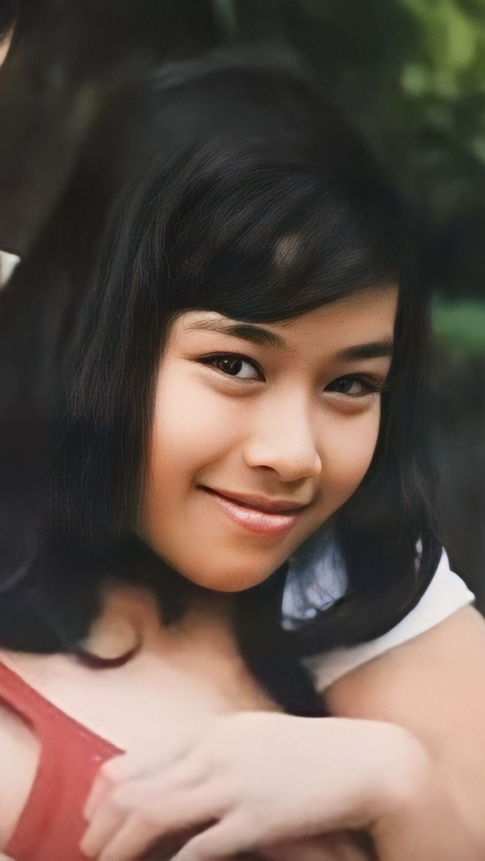 Perempuan Ini Adik Artis Terkenal dan Pernah Tersandung Kasus Perselingkuhan, Coba Tebak?