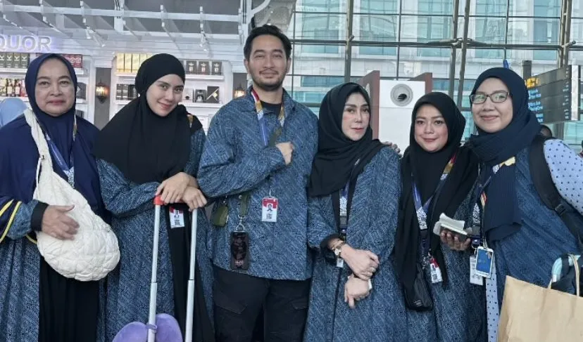 Umrah bareng Amy Qanita