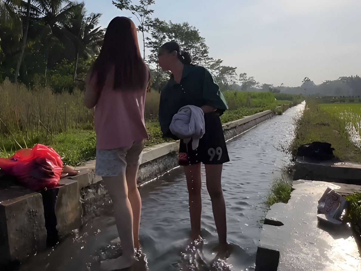 Beli Baju Setahun Sekali
