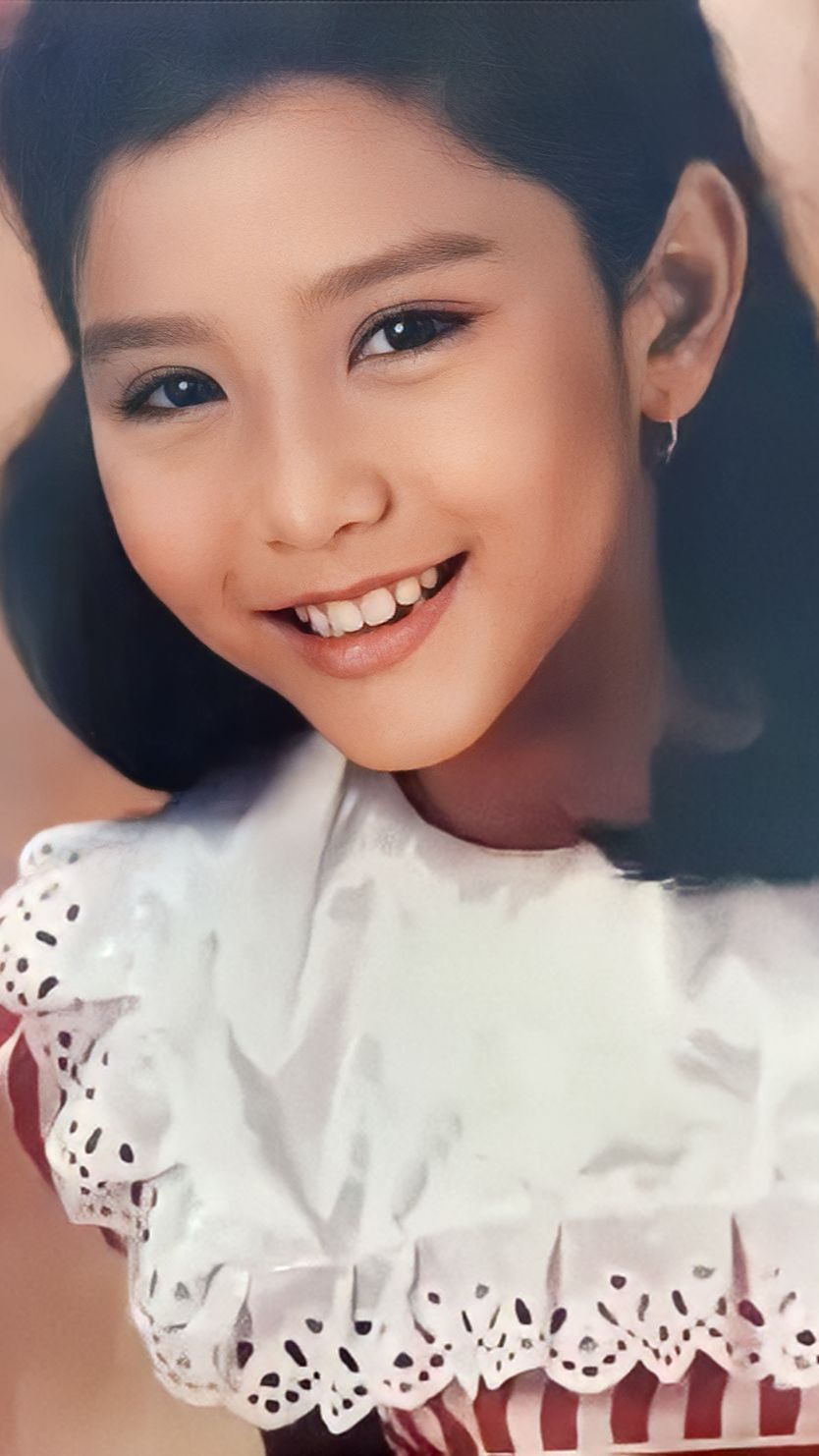 Gadis Ini Artis Terkenal, Dinikahi Sutradara Kondang, Coba Tebak?
