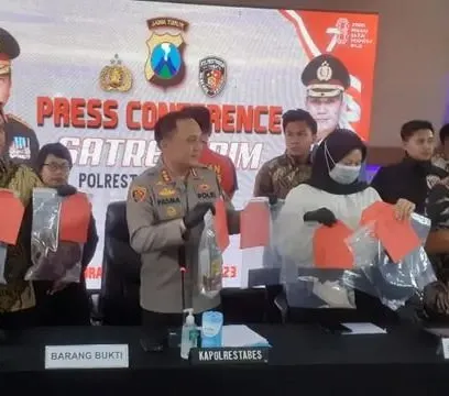 Kesadisan Anak Anggota DPR Aniaya Pacar Terlihat Saat Rekonstruksi ...