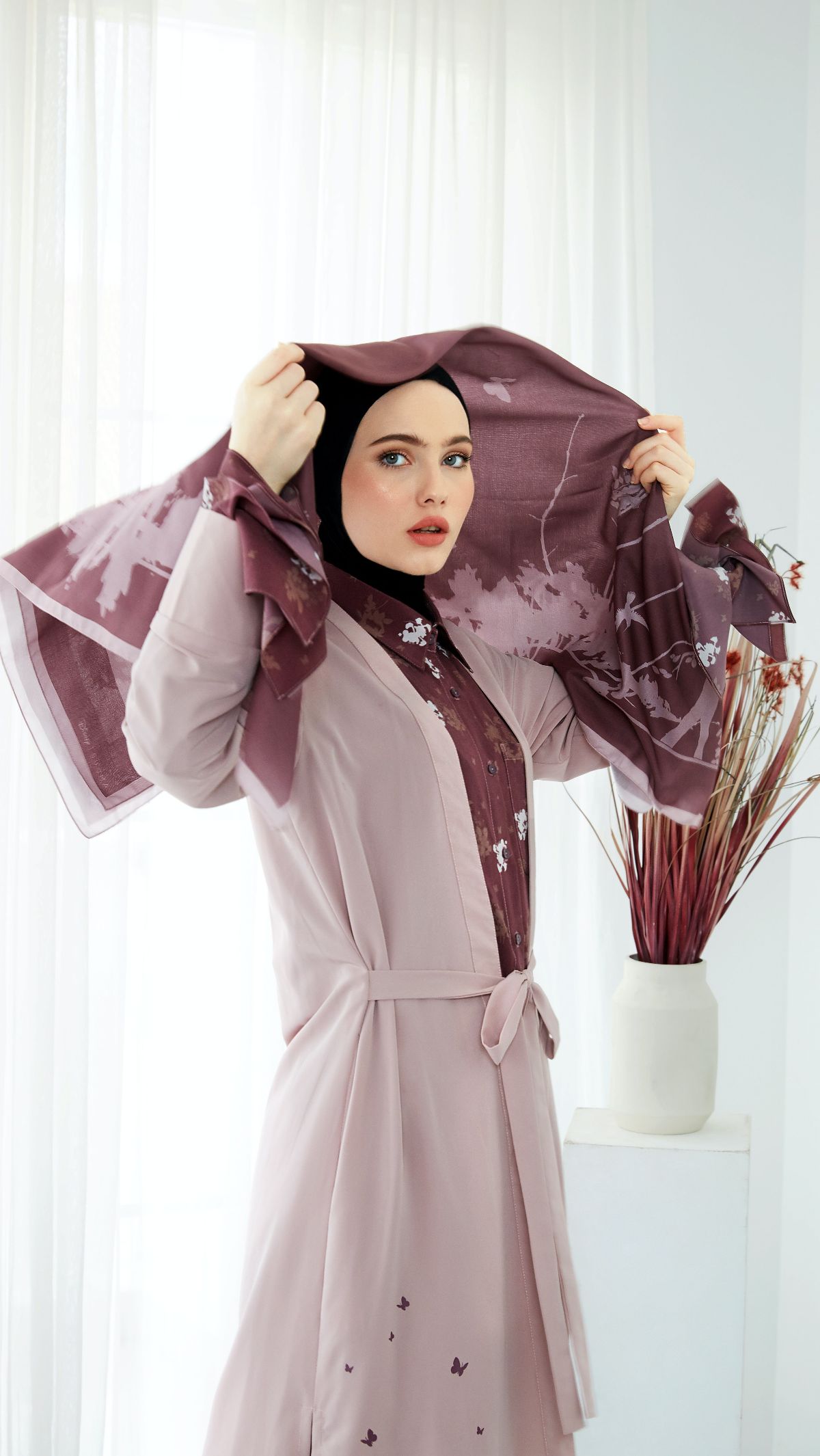 8 Cara Berbusana yang Harus Dihindari Muslimah, Hati-Hati Bisa Picu Azab Neraka