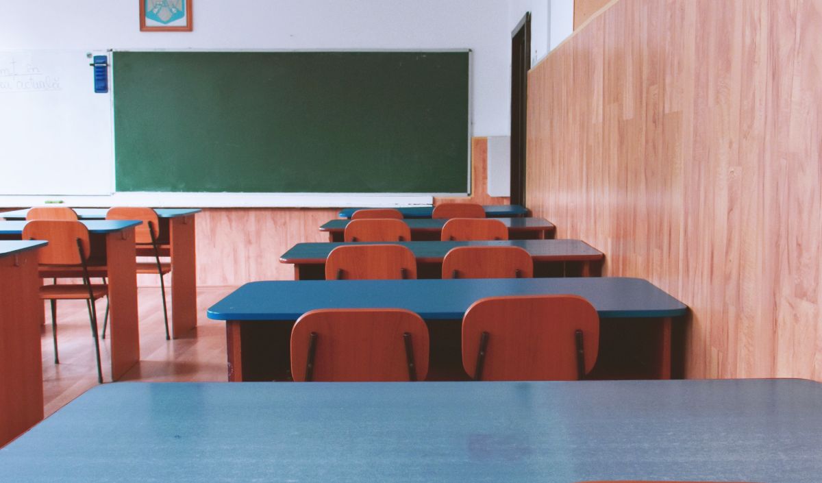 Sekolah Tutup