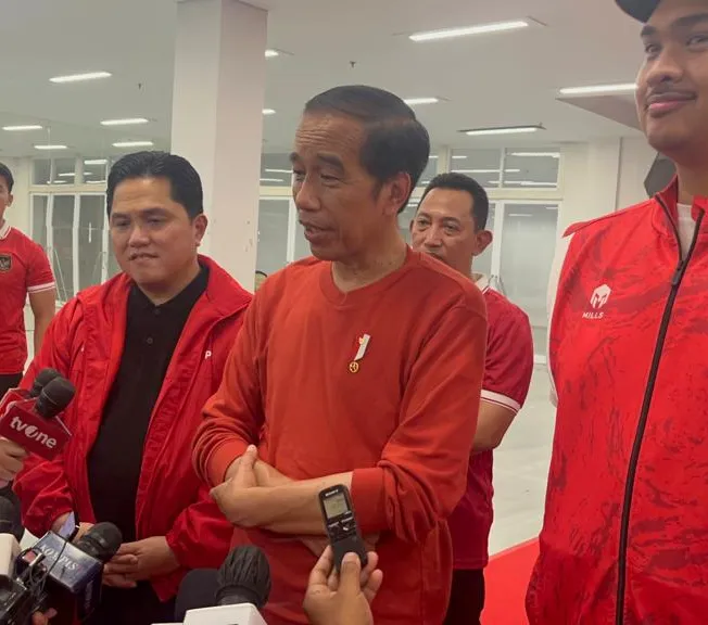 Jokowi Jawab Tuduhan Bangun Dinasti Politik