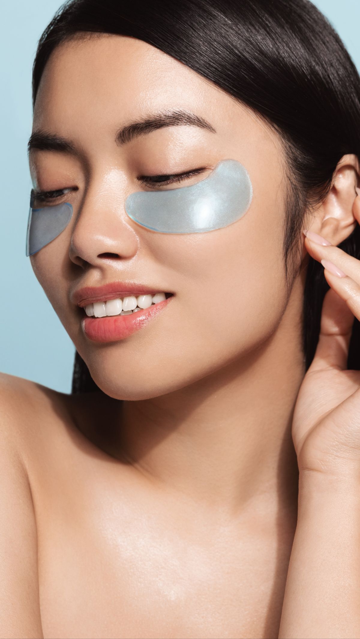 3 Formulasi Under Eye Patch yang Bisa Redakan Mata Panda