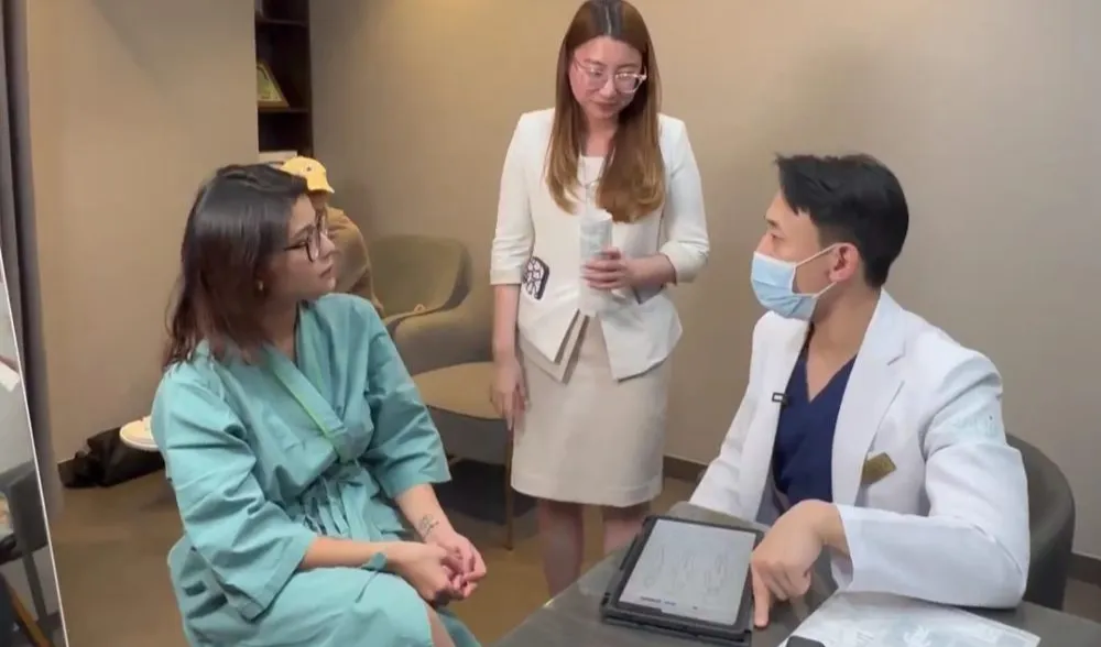 Konsultasi dengan dokter
