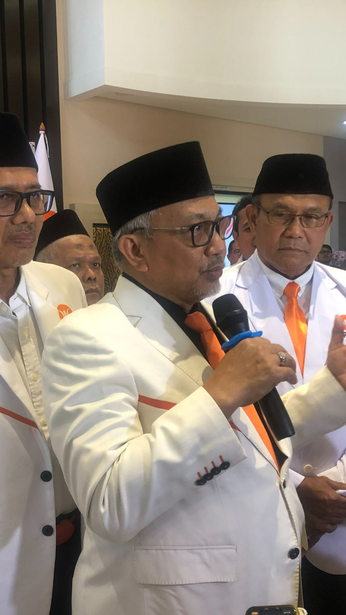 Pks Soal Putusan Mk Kepala Daerah Bisa Maju Pilpres Kita Hormati