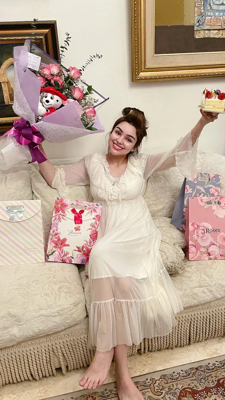 Nurah Syahfirah memang sering disebut berparas bak Barbie.