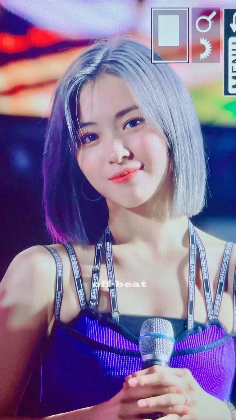 Many fans said that Ryujin's short hair is unbeatable.