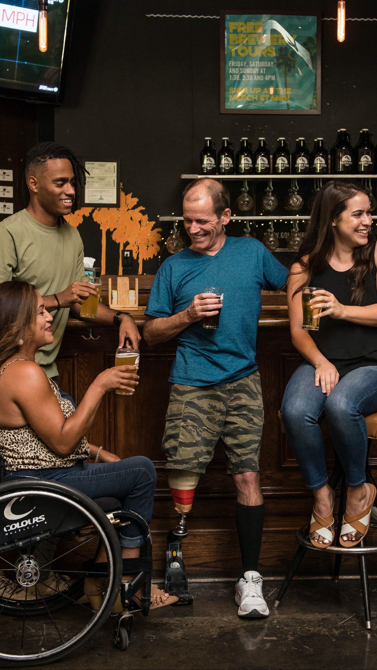 40 Funny Bar Quotes to Brighten Your Night with Cheers to Chuckles ...