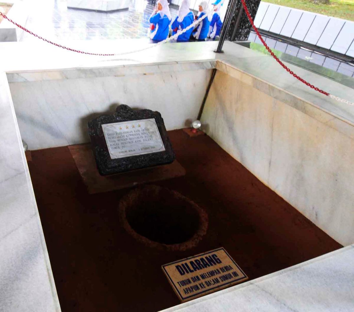 Saat itu, Ia turut serta dibawa oleh PKI dan Pasukan Cakrabirawa ke Lubang Buaya, Jakarta Timur pada tanggal 30 September 1965. Soekitman turut dibawa lantaran saat itu Ia sedang bertugas untuk patroli.<br>